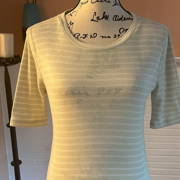 Vince Stripe S/S Sleeve Tee Shirt - Picture 2 of 7